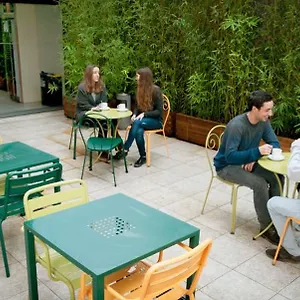 Hostal Pere Tarrés, Barcelona