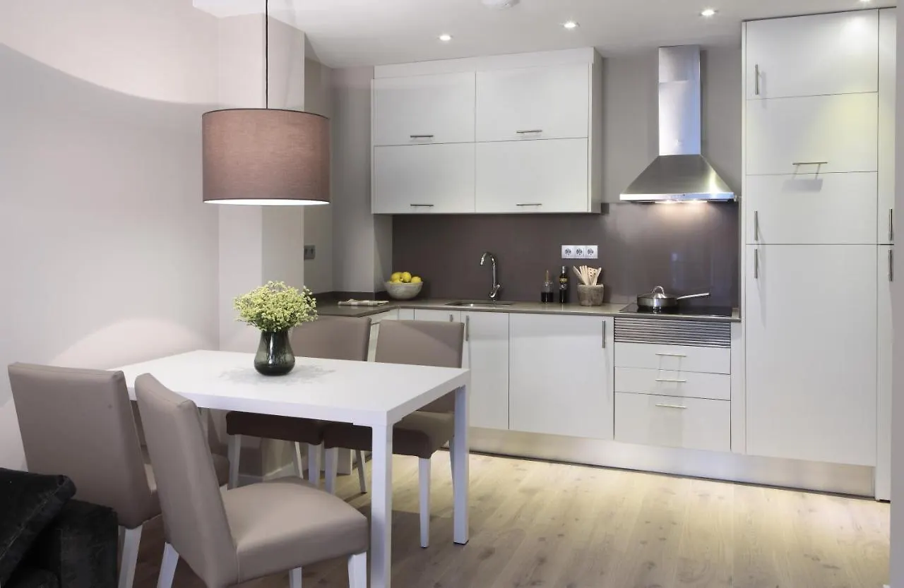 Rambla 102 Apartment Barcelona