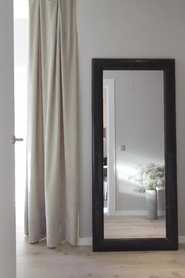 Rambla 102 Apartment Barcelona